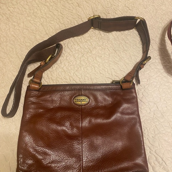 FOSSIL CROSSBODY BAG - Picture 2 of 2